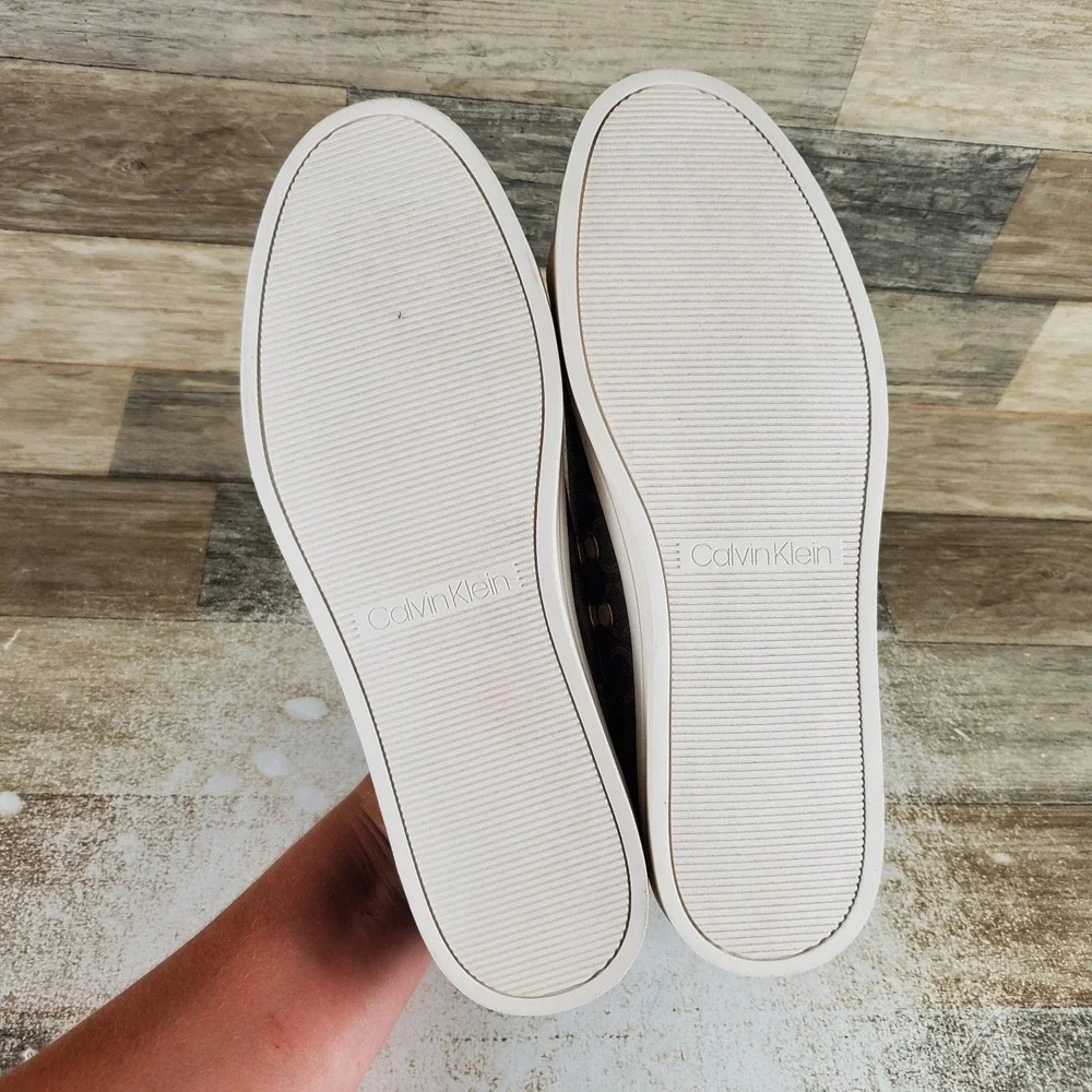 Calvin Klein worn 2x